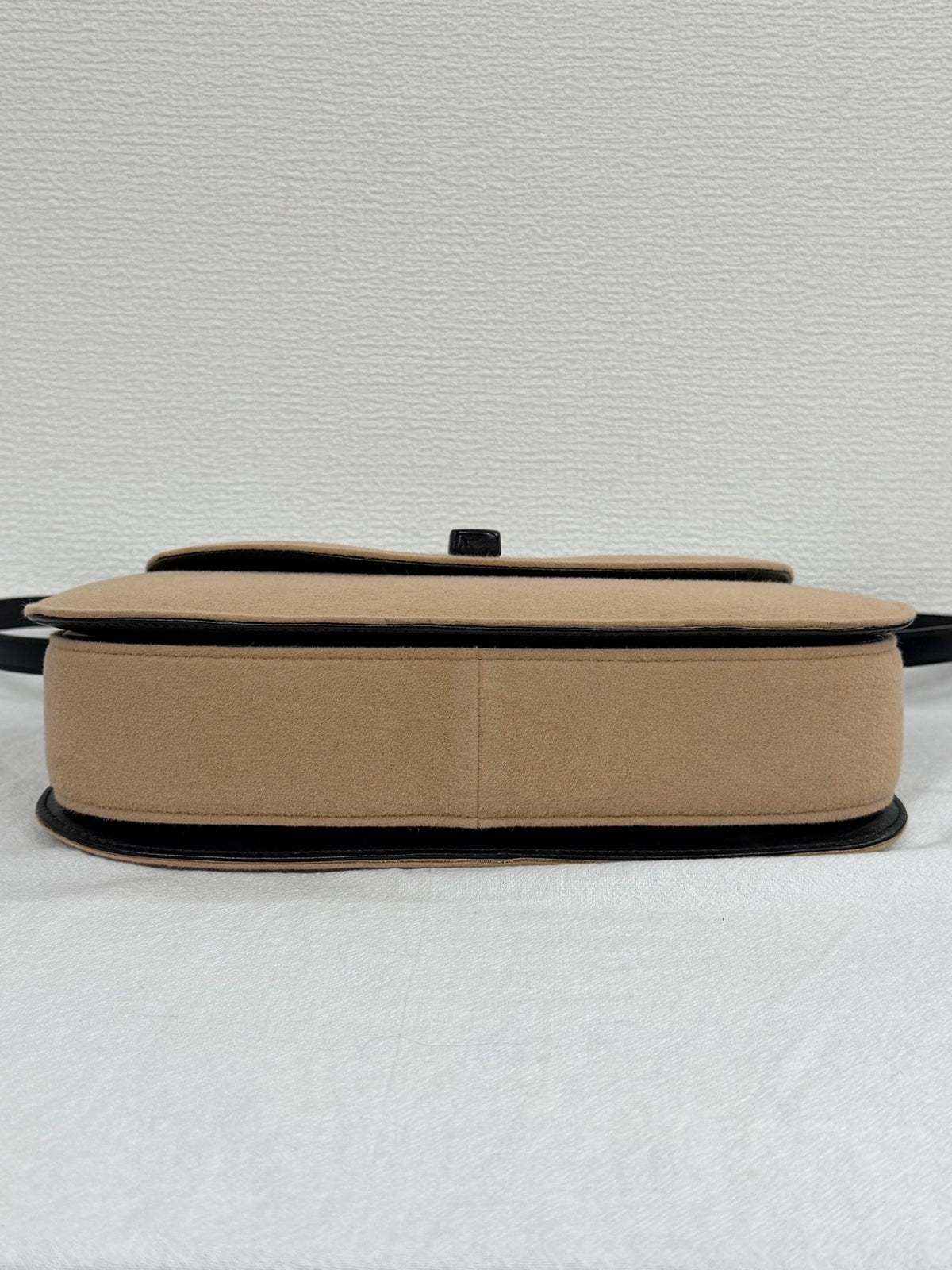 GUCCI Wool Felt & Leather Cross 2WAY Handle Beige Shoulder Bag