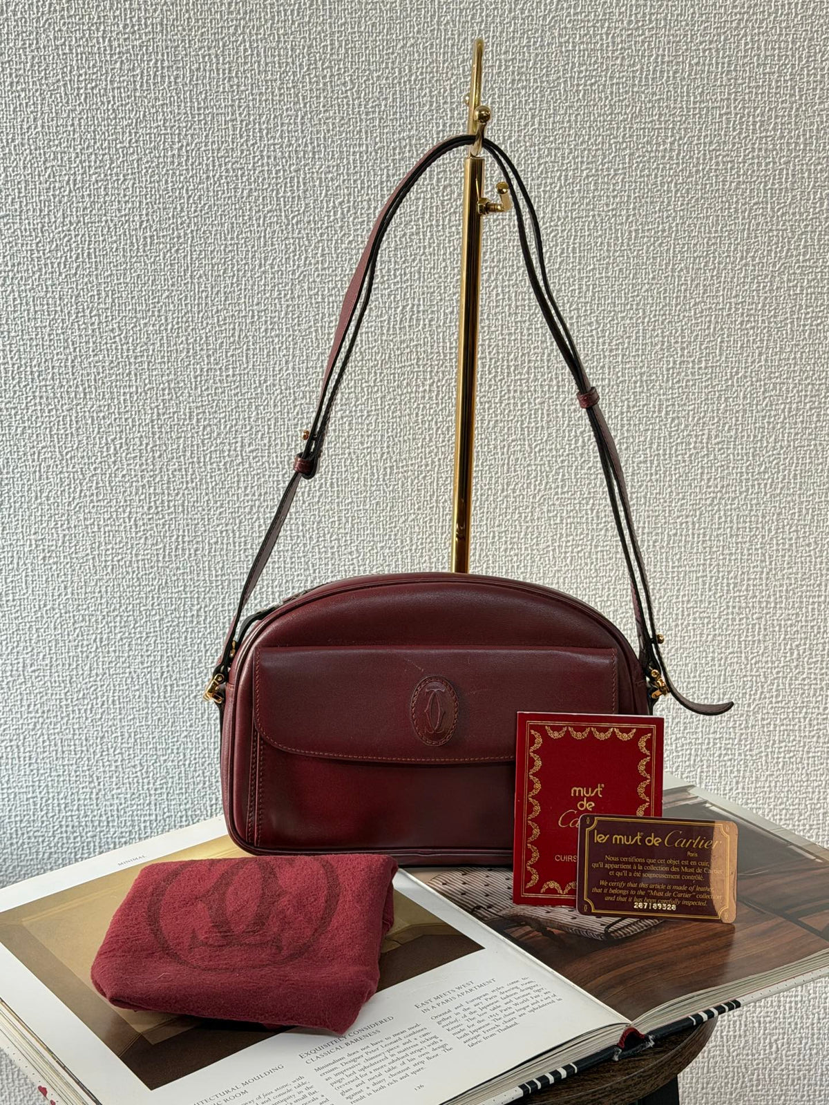 CARTIER Burgendy Shoulderbag