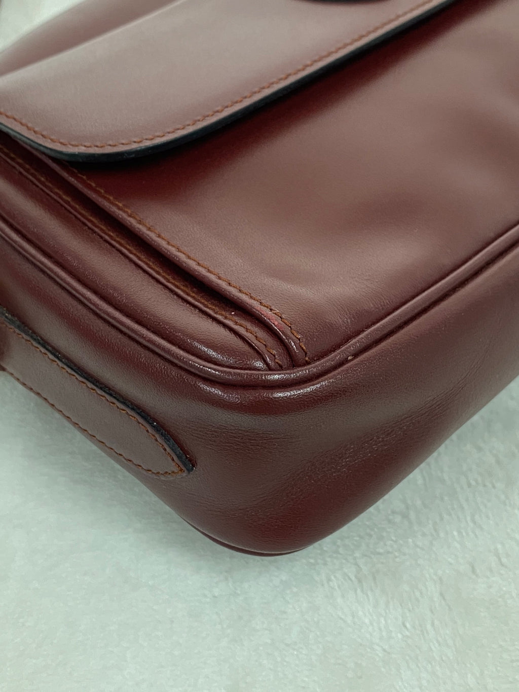 CARTIER Burgendy Shoulderbag