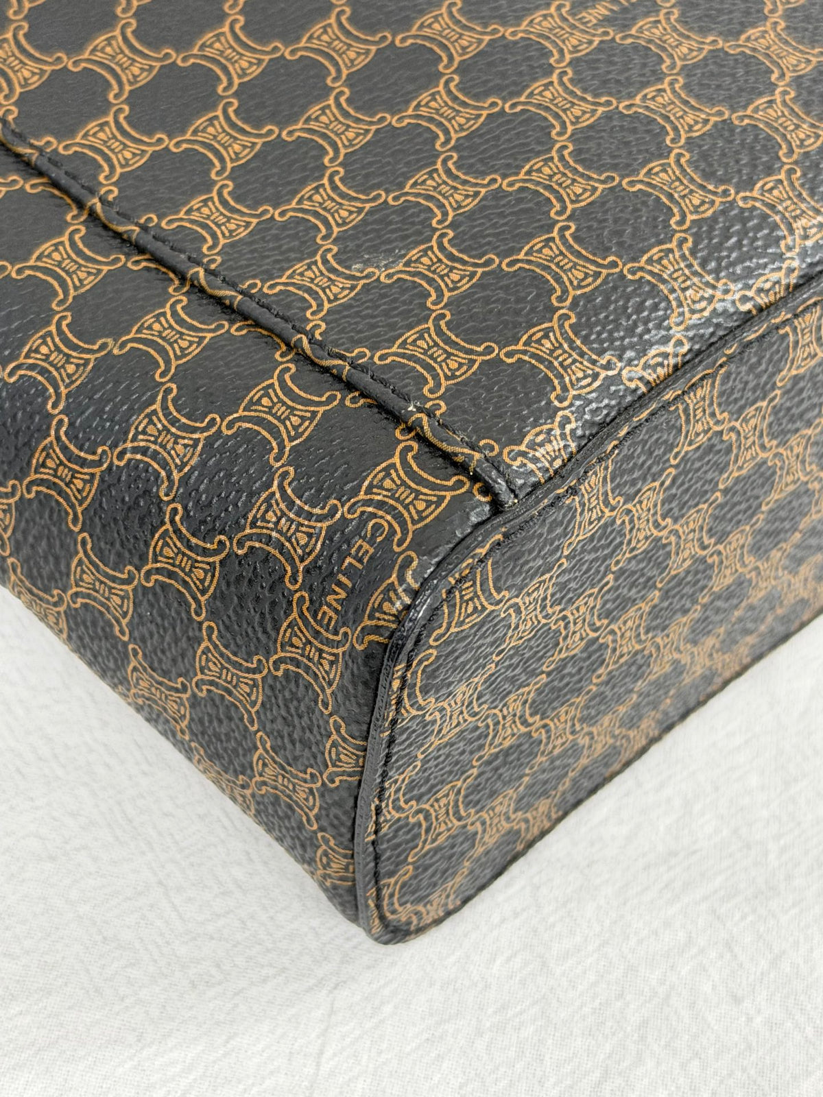 CELINE Macadam Vinly Box