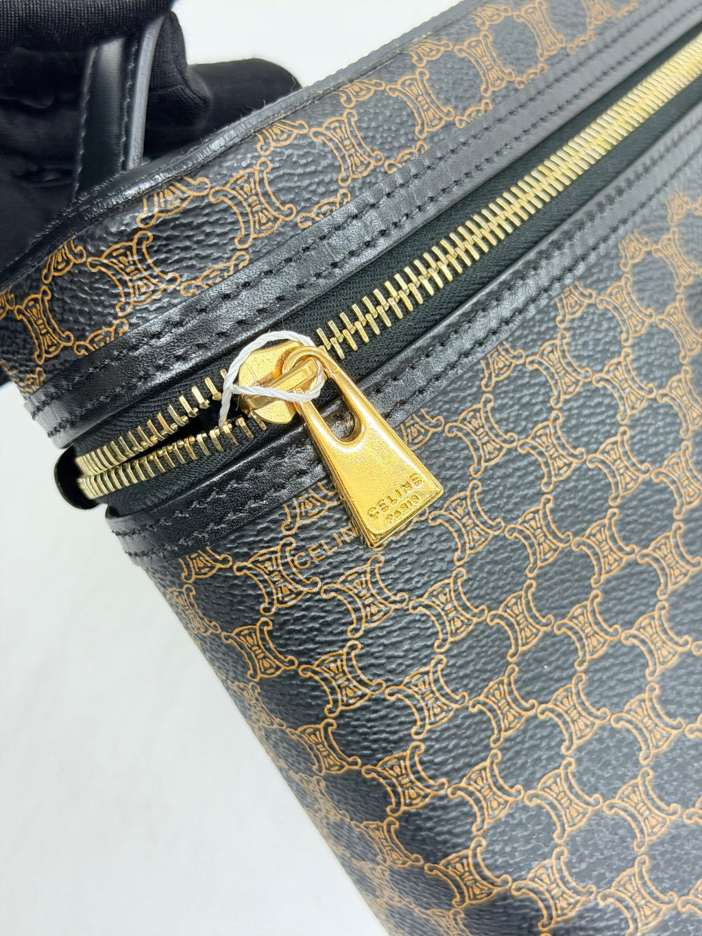 CELINE Macadam Vinly Box