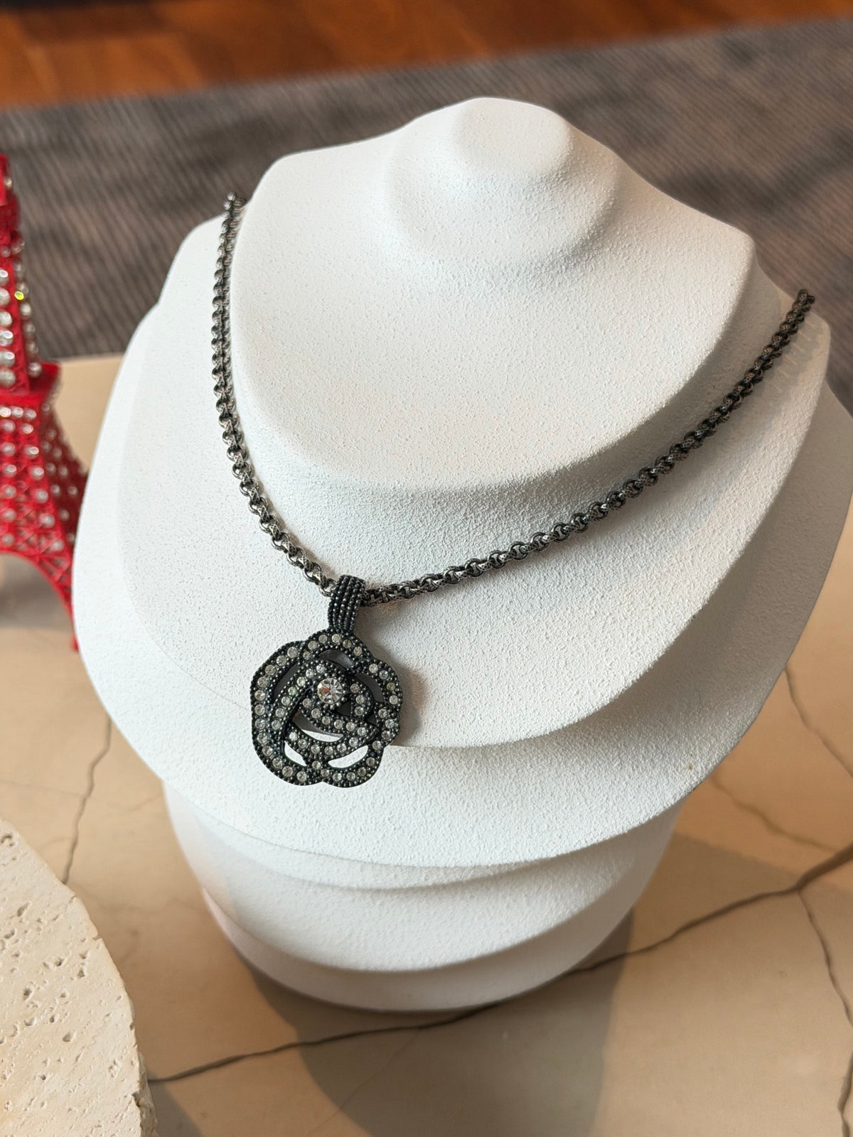 CHRISTIAN DIOR Rose Rheinstone Necklace