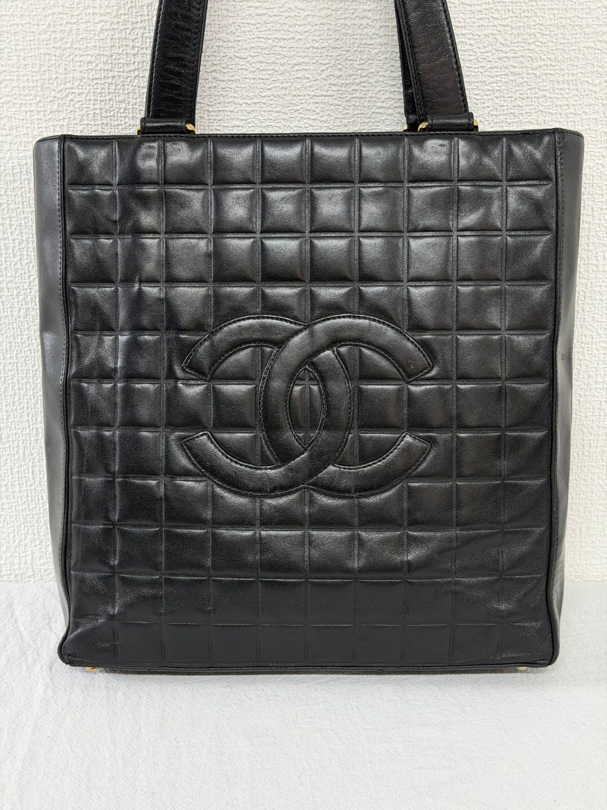 CHANEL Chocolate Bar Tote bag