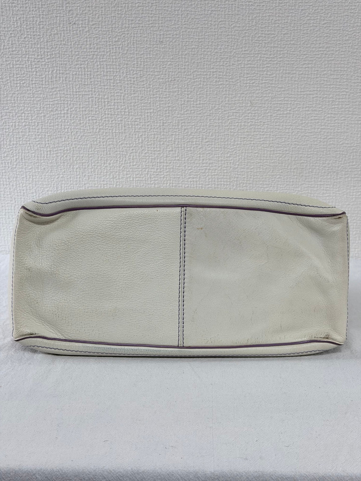 CELINE White Leather Boogie Handbag