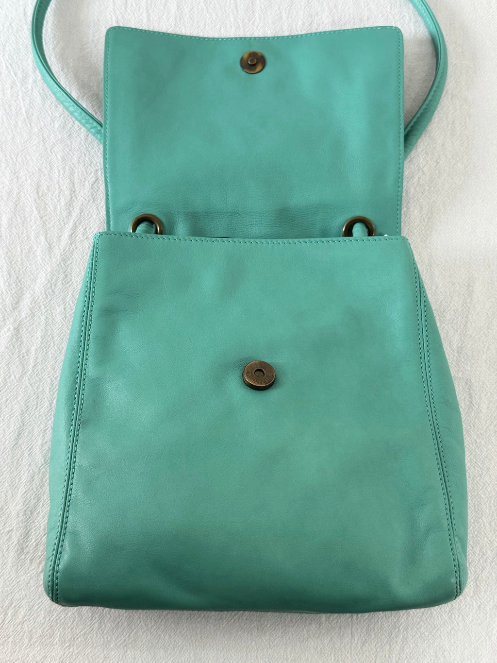 CHANEL Turquoise Caviar Stitched CC Flap Crossbody Bag