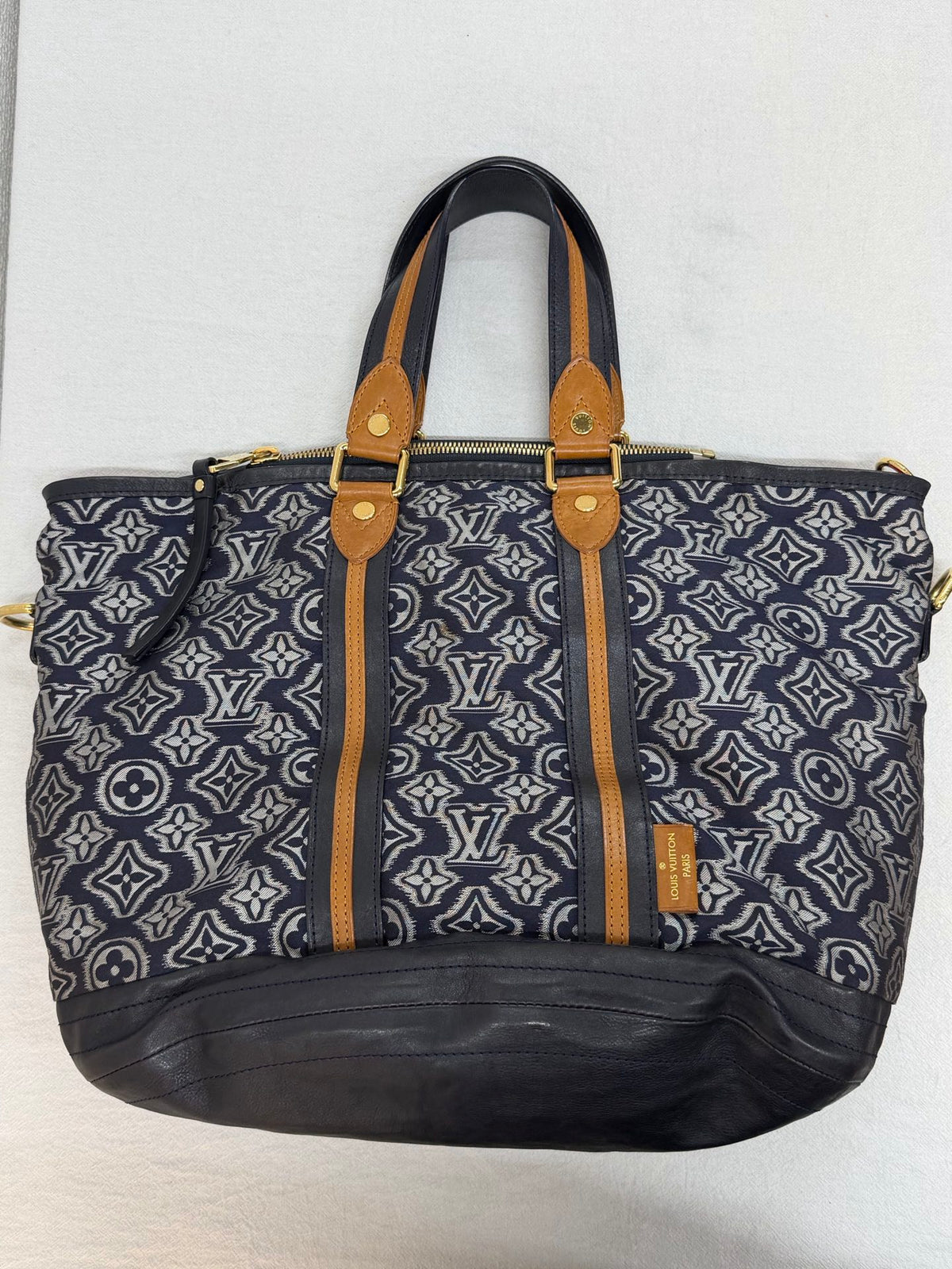 LOUIS VUITTON Limited Edition Aviator Bag
