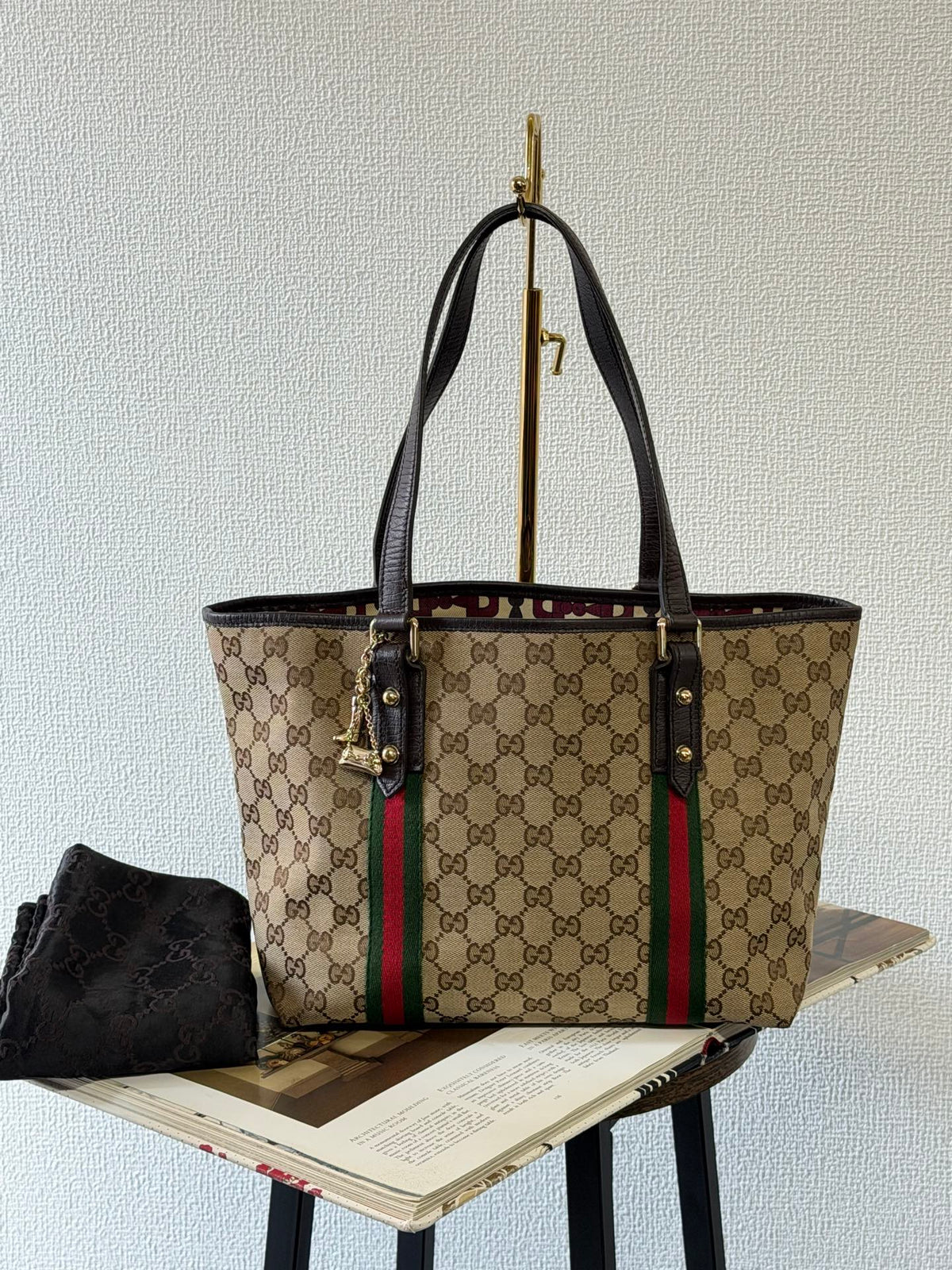 GUCCI GG Canvas Totebag