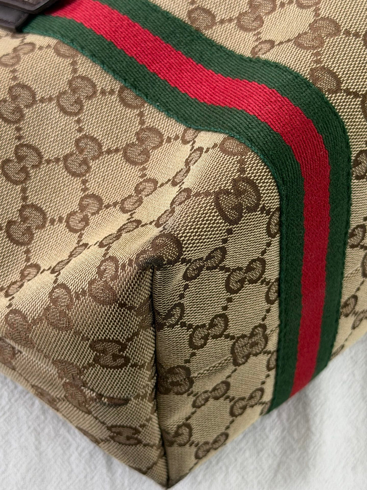 GUCCI GG Canvas Totebag