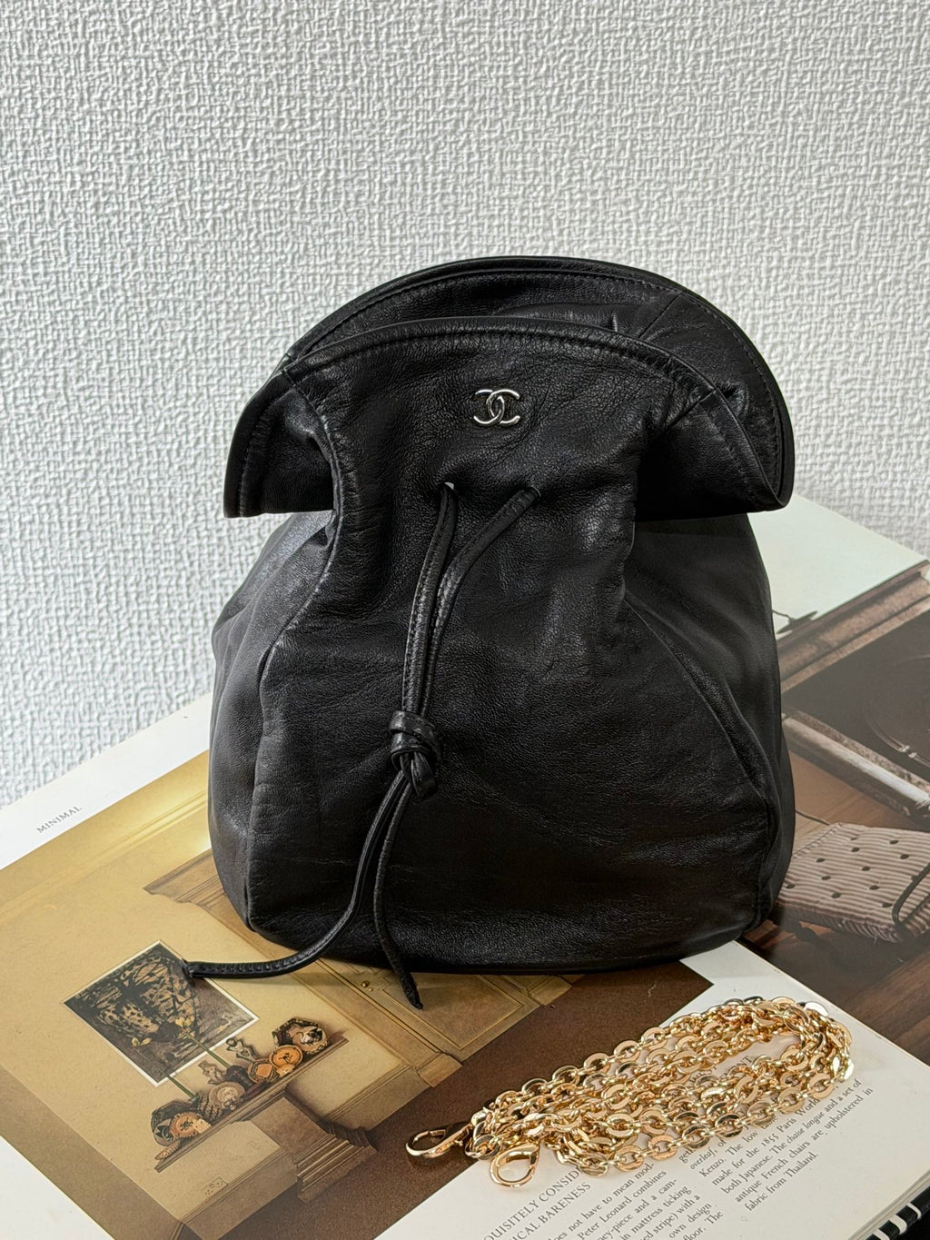CHANEL Lambksin Bucketbag
