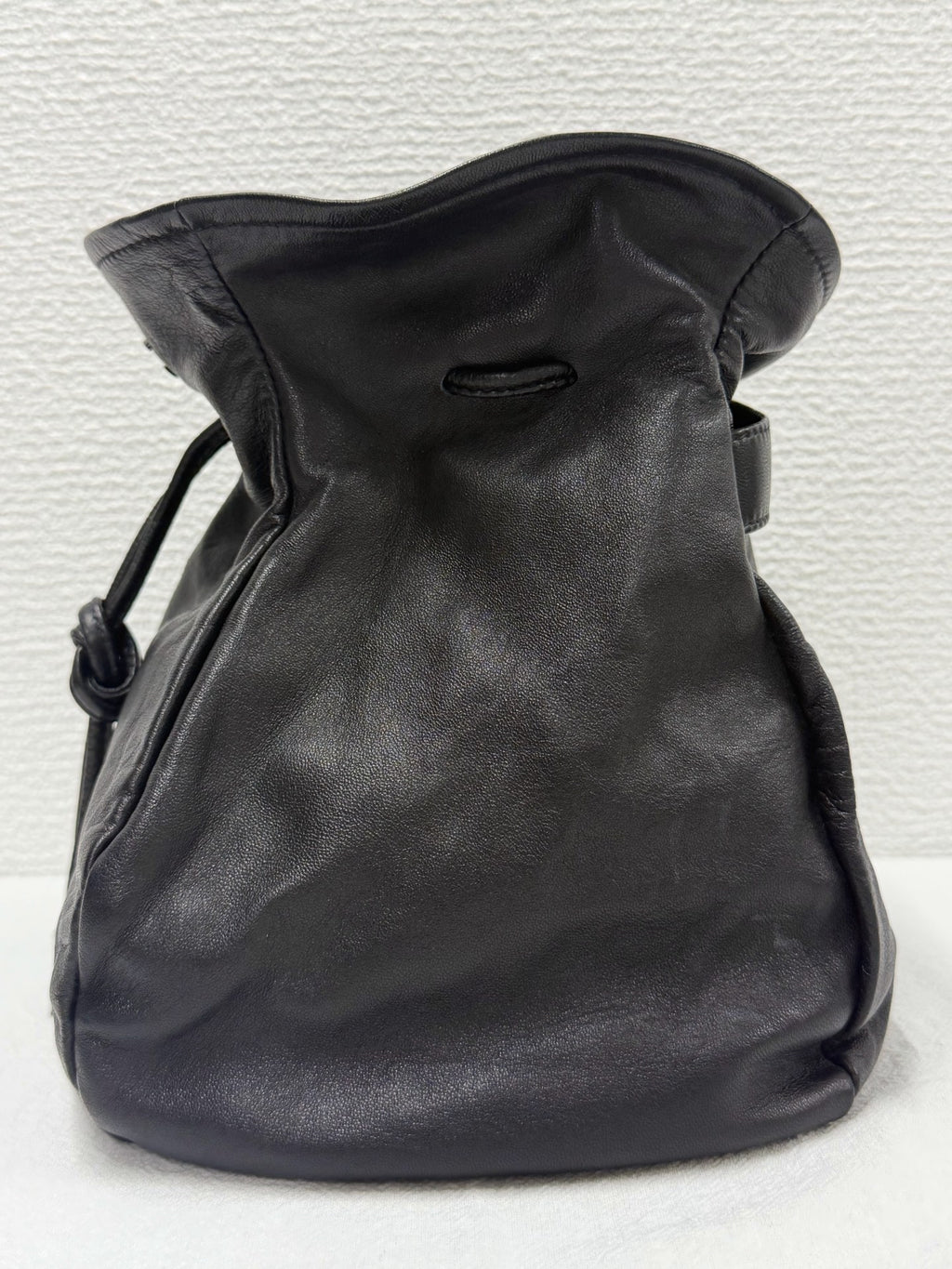 CHANEL Lambksin Bucketbag