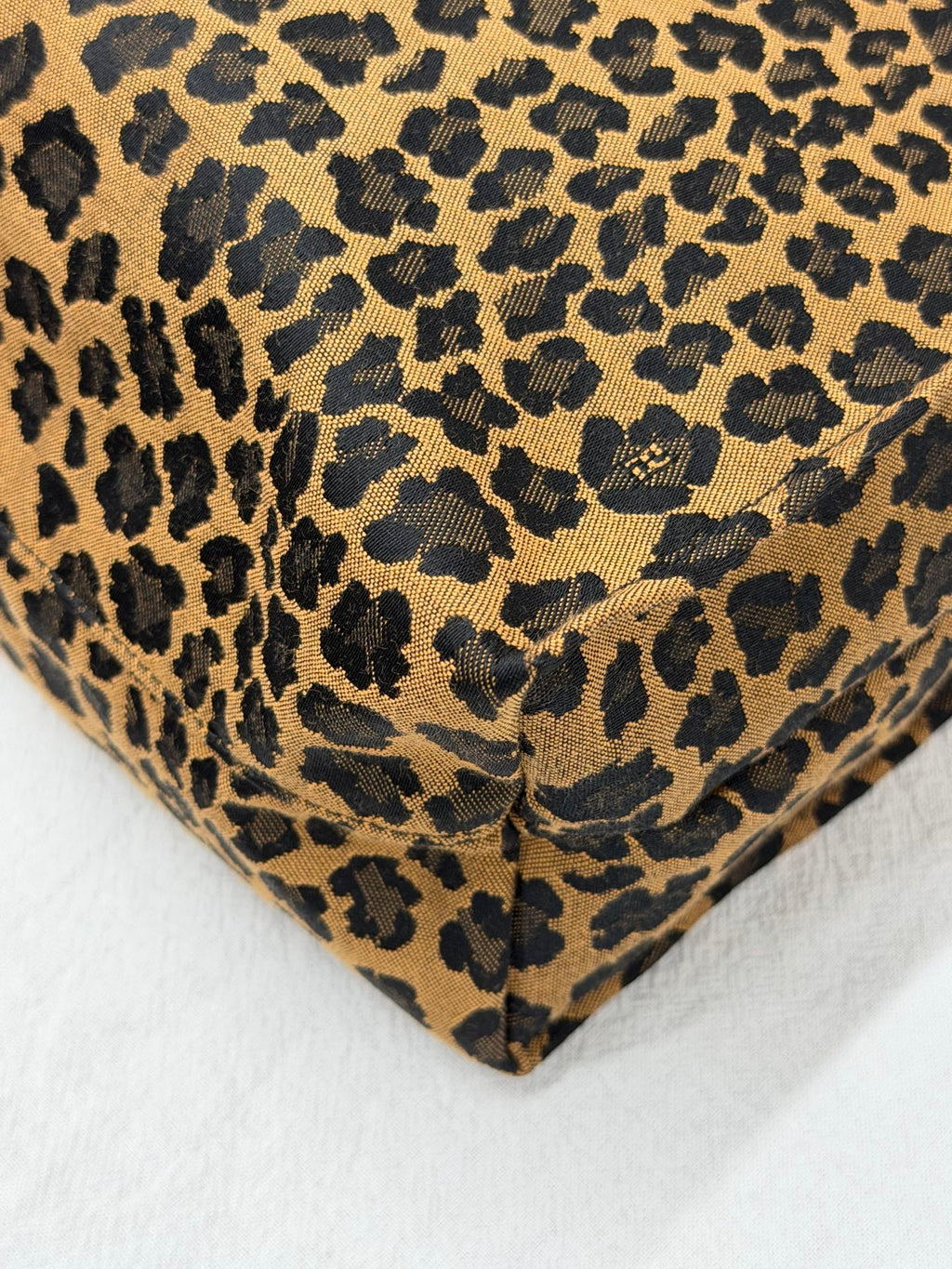 Fendi Leopard Printed Canvas Shopping Tote Bag