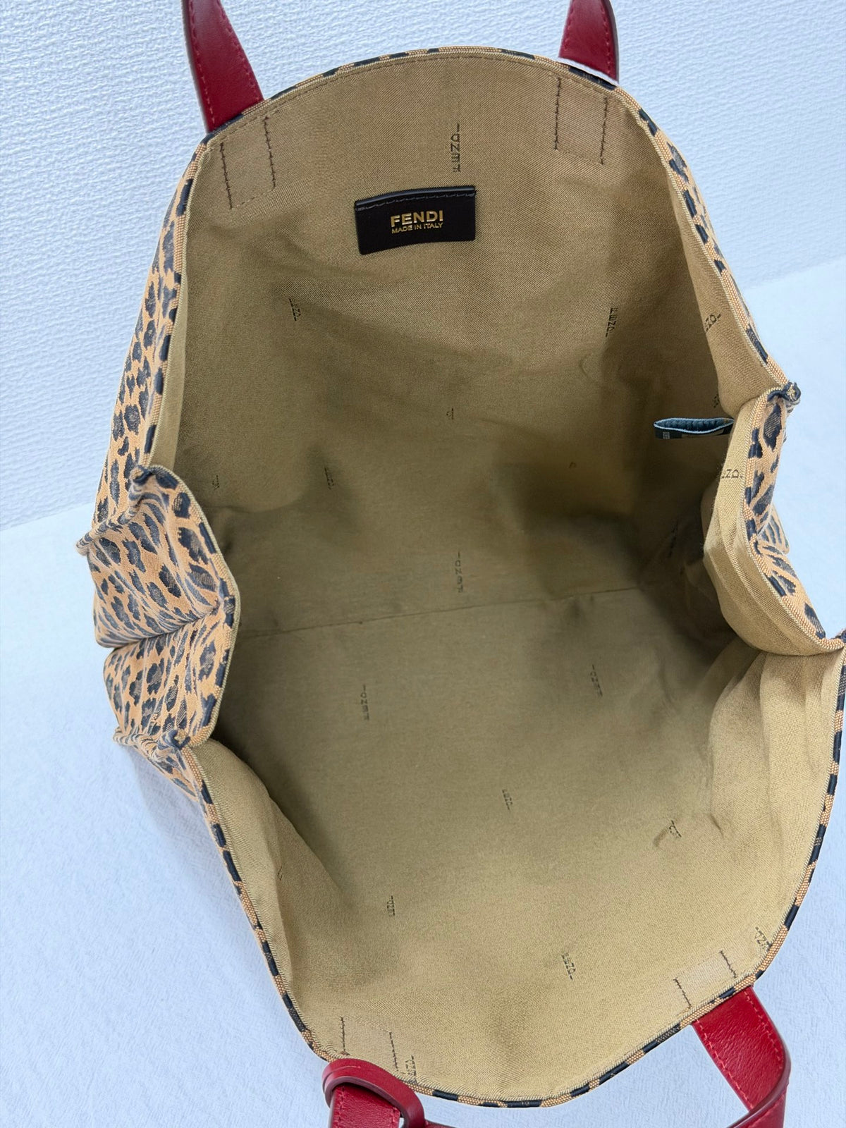 Fendi Leopard Printed Canvas Shopping Tote Bag