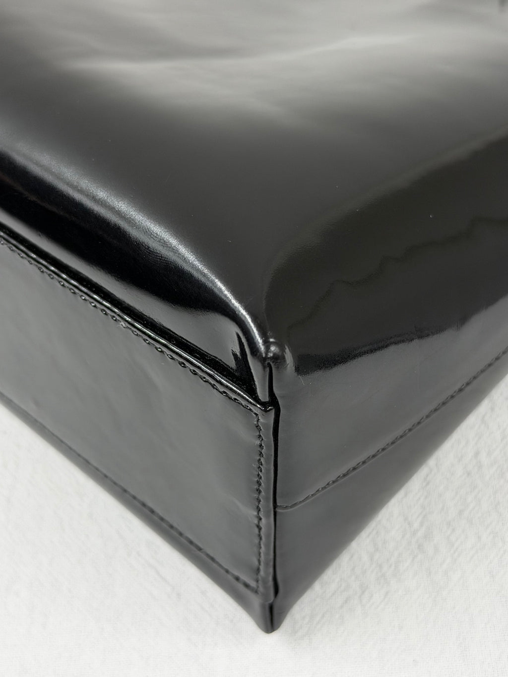 Chanel  Patent Leather CC Chain  Bag