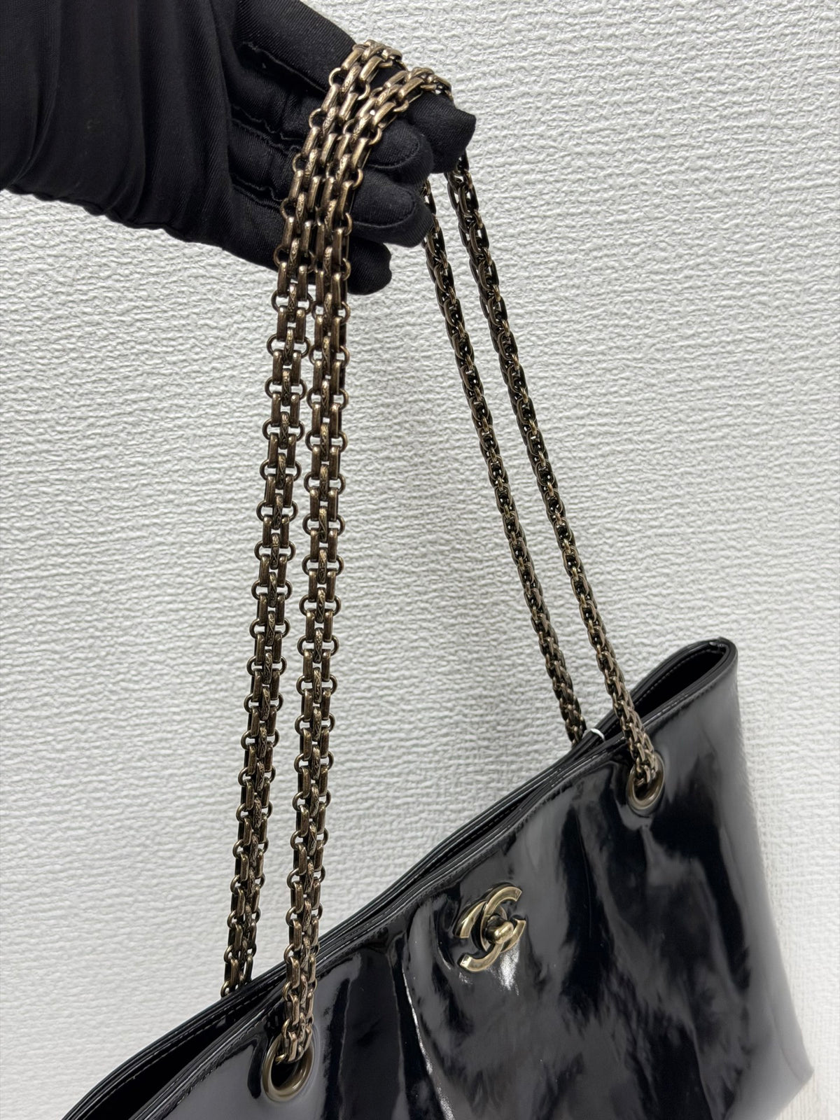 Chanel  Patent Leather CC Chain  Bag