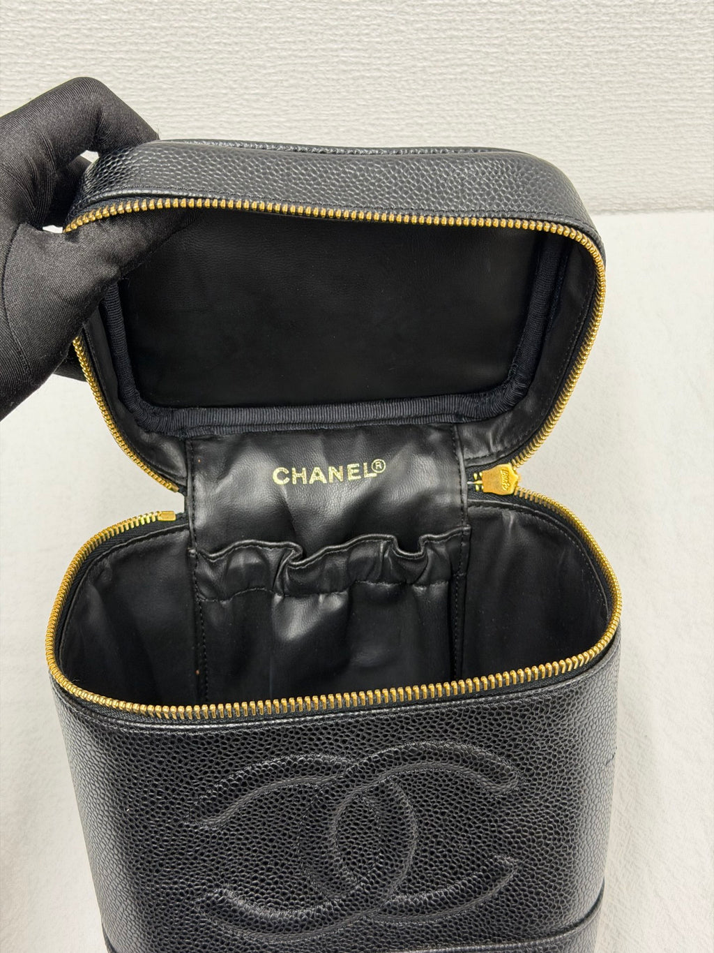 CHANEL Cavier Skin Vanity Case