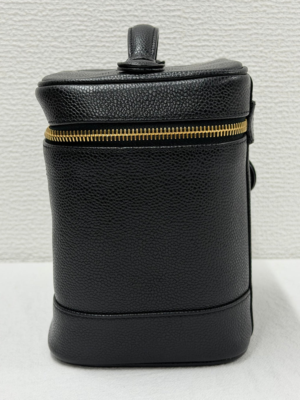 CHANEL Cavier Skin Vanity Case