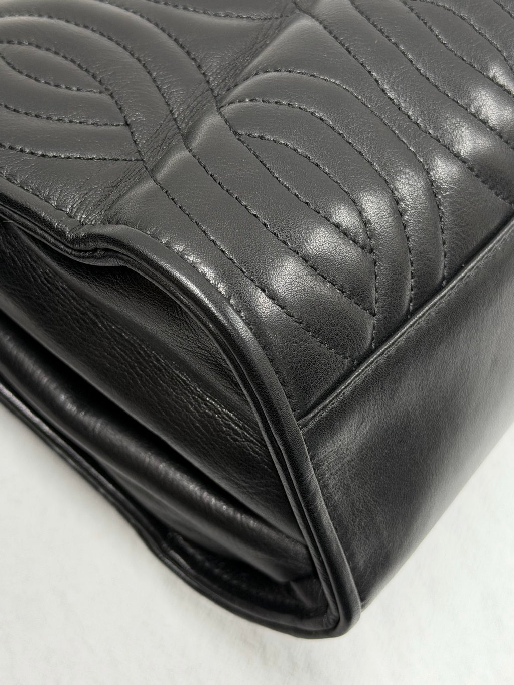 FENDI Vintage Pasta Quilted Leather 2way Handbag Gold Metal Handle Black