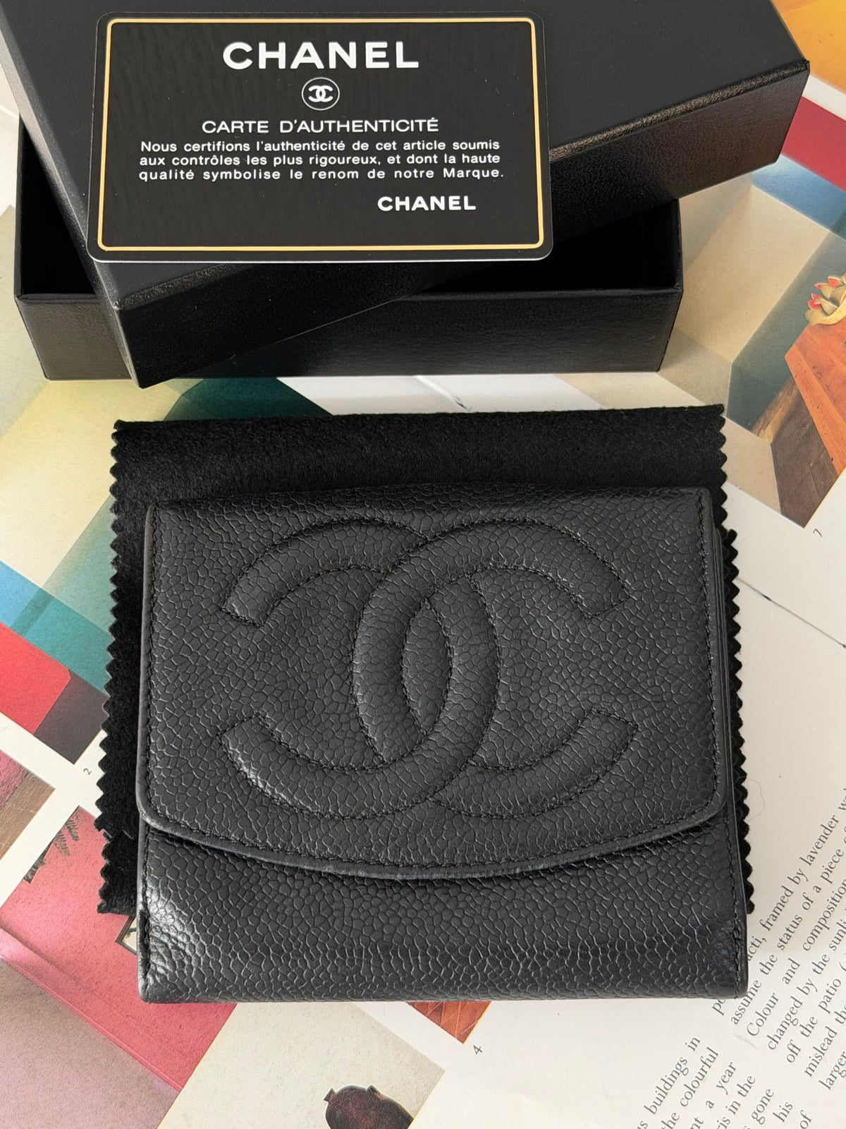 CHANEL Double C Cavier 2way Bifold Wallet