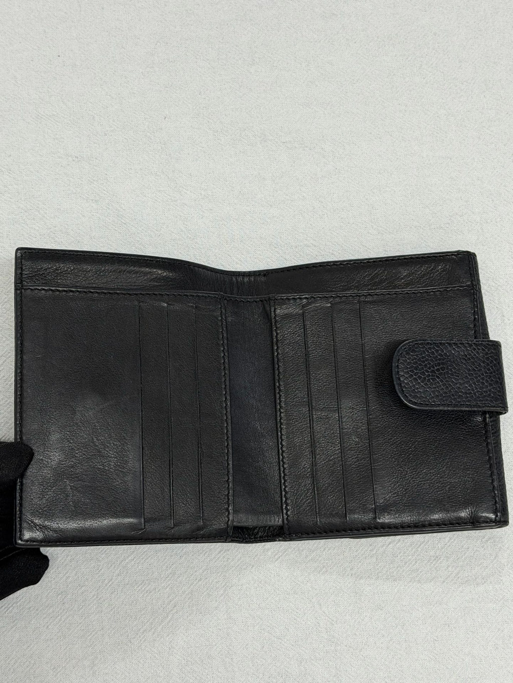 CHANEL Double C Cavier 2way Bifold Wallet