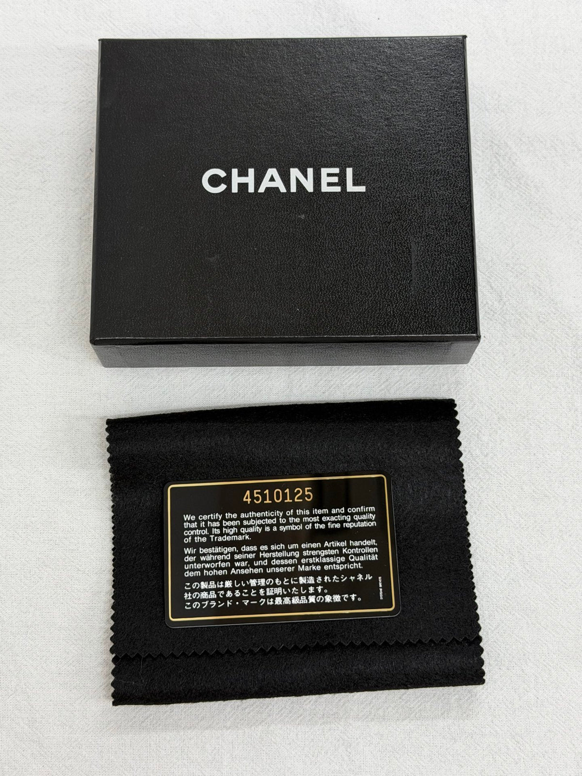 CHANEL Double C Cavier 2way Bifold Wallet