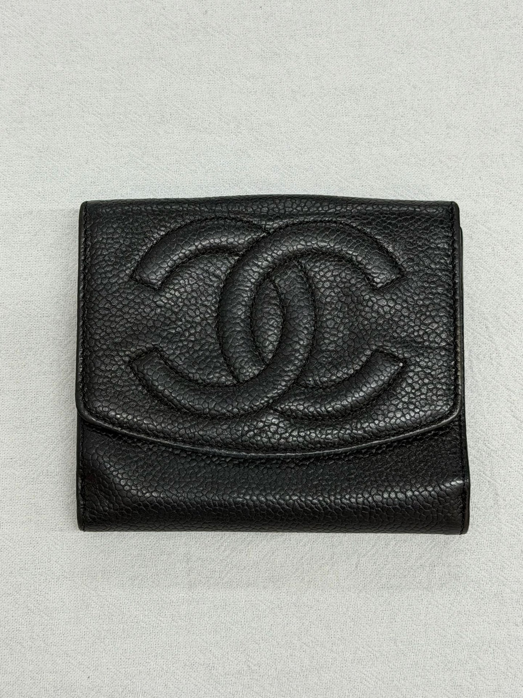 CHANEL Double C Cavier 2way Bifold Wallet