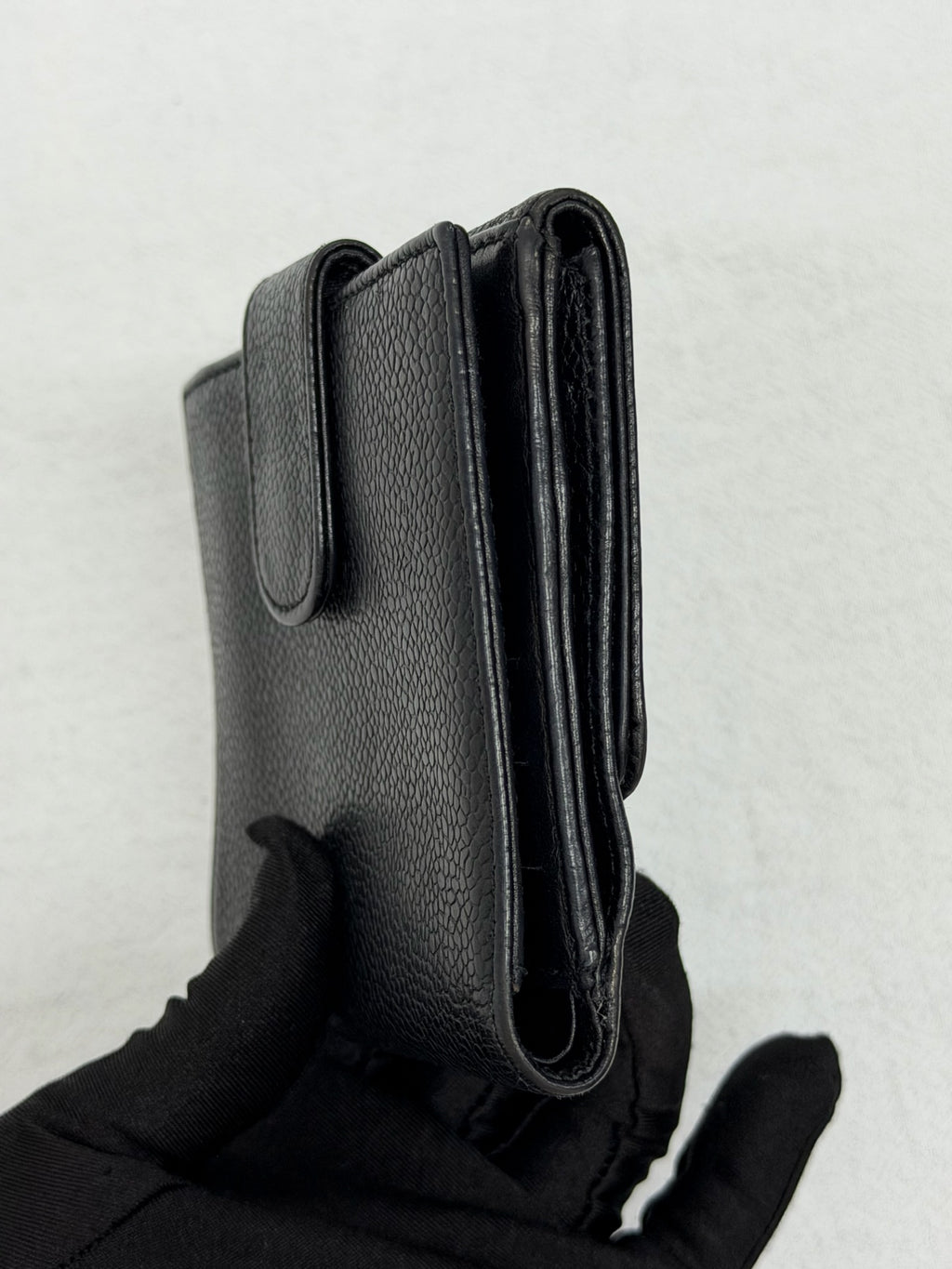 CHANEL Double C Cavier 2way Bifold Wallet