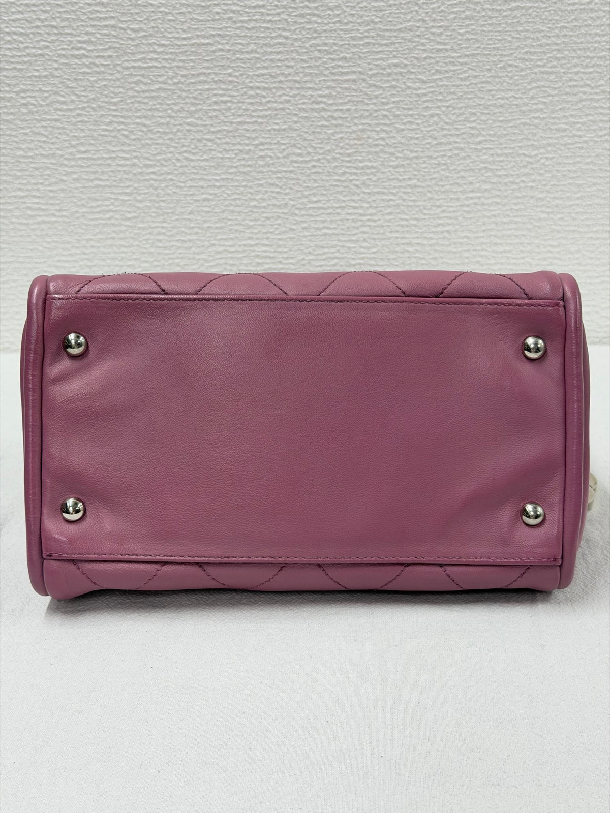 CHANEL Ultimate Soft Quilted Lambskin Frame Bag with CC Toggle Charm Pink
