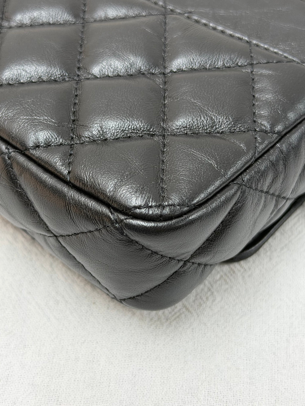 CHANEL 2.55 Reissue Quilted Aged Calfskin Wallet on Chain