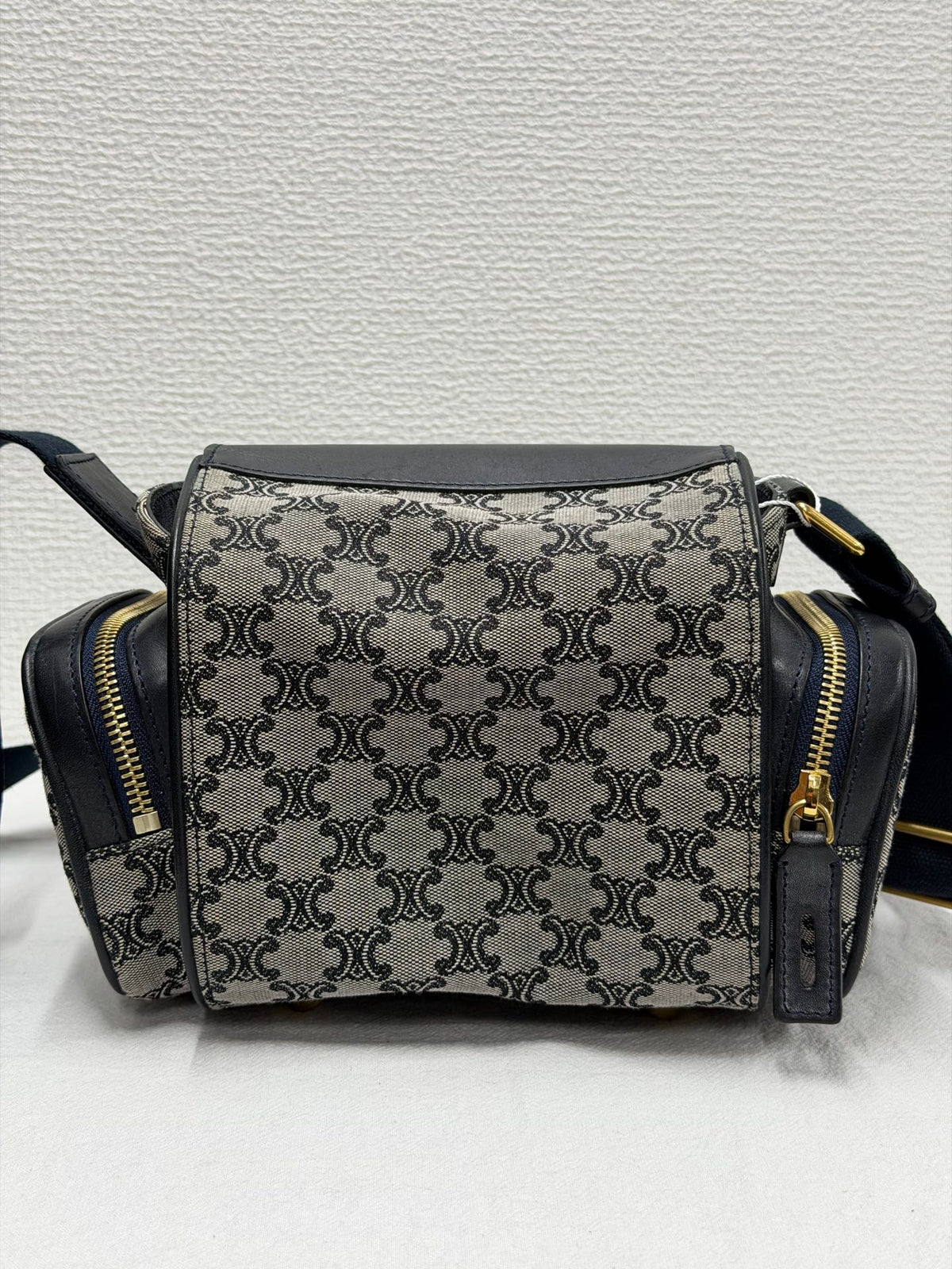 CELINE Triomphe Jacquard Canvas and Smooth Calfskin Side Zip Frame Shoulder Bag Black