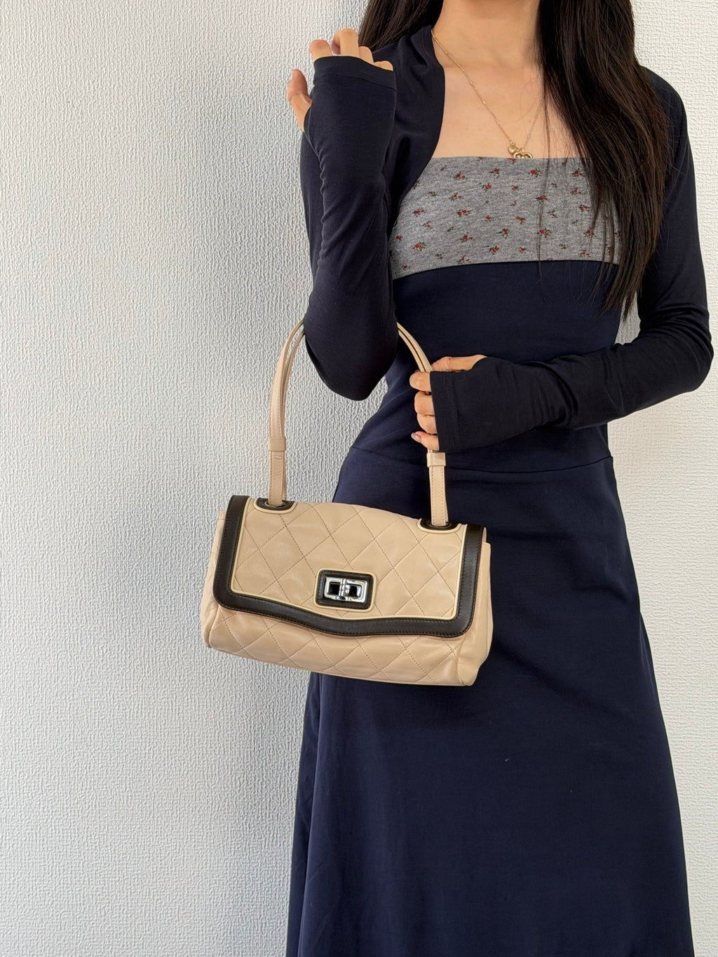 CHANEL  2.55 Reissue Quilted Lambskin Bicolor Flap Shoulder Bag