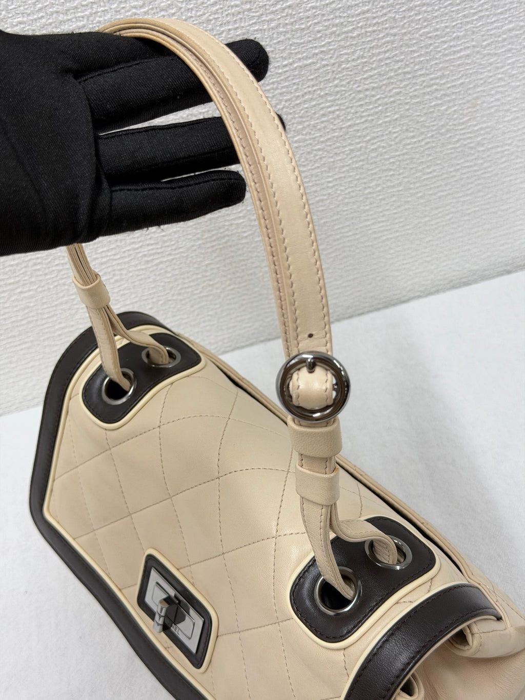 CHANEL  2.55 Reissue Quilted Lambskin Bicolor Flap Shoulder Bag
