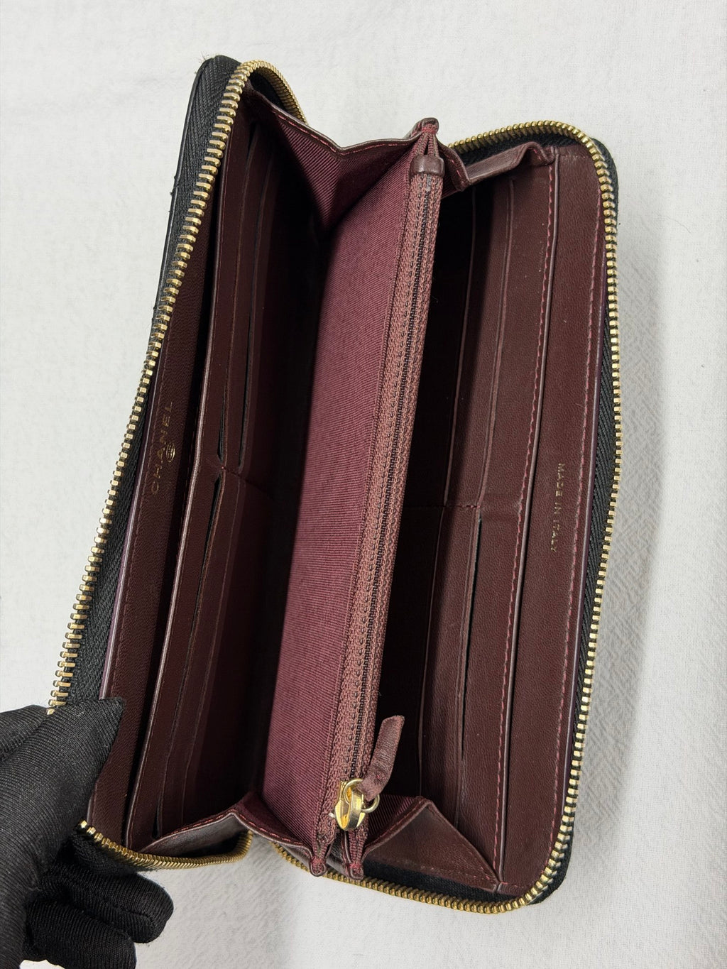 Chanel Classic Long Zipped Wallet Caviar Skin Black Gold Hardware