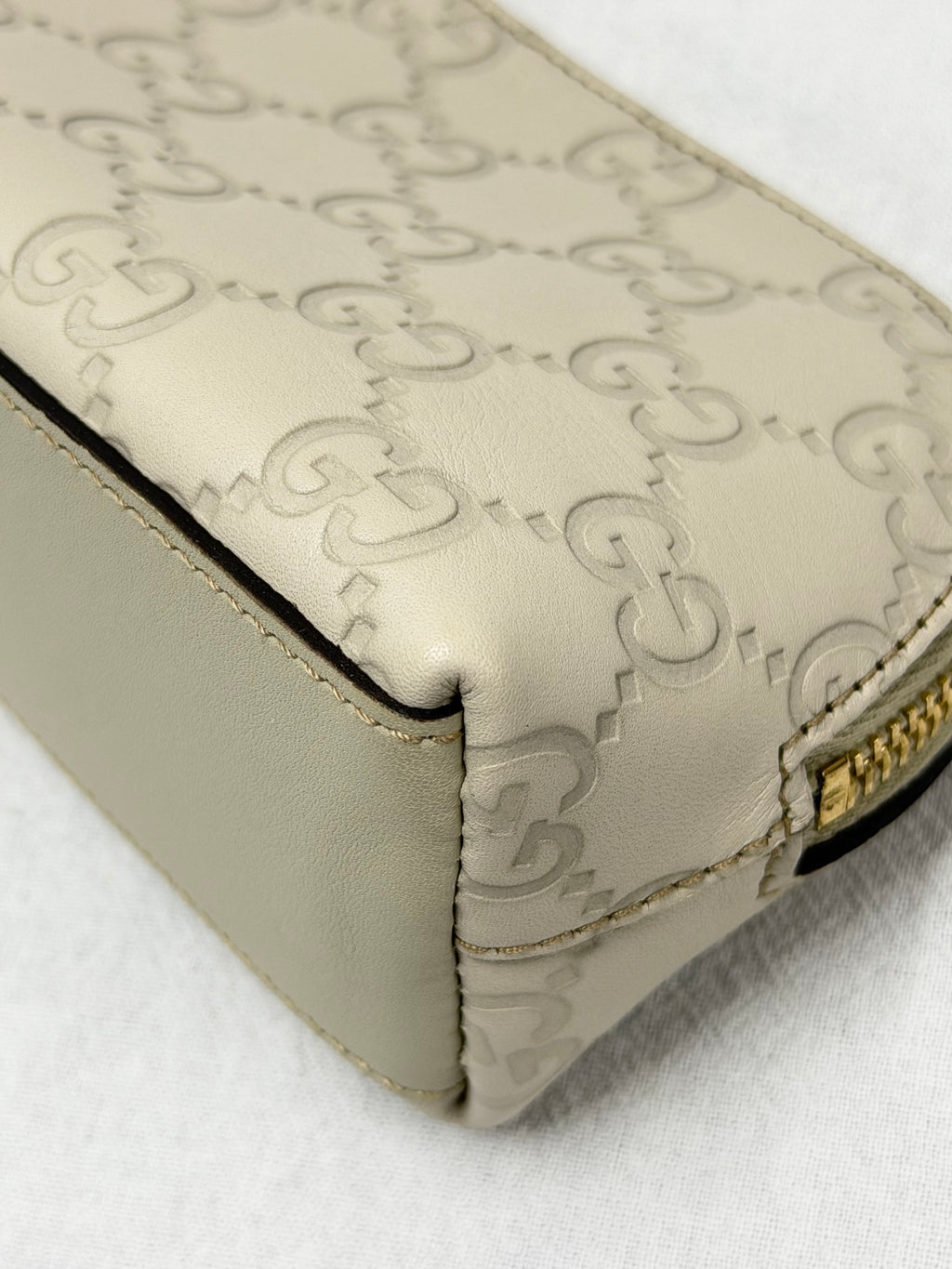GUCCI  Guccissima GG Embossed Leather Cosmetic Pouch
