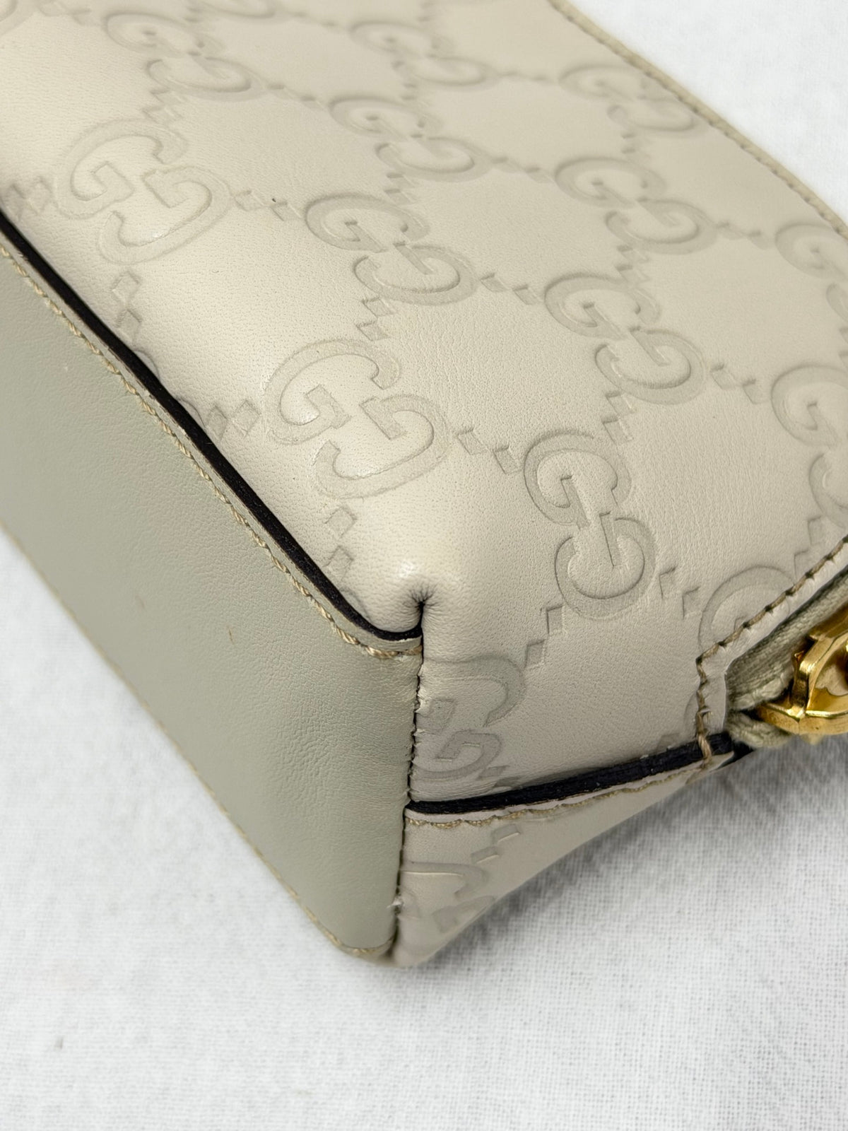 GUCCI  Guccissima GG Embossed Leather Cosmetic Pouch