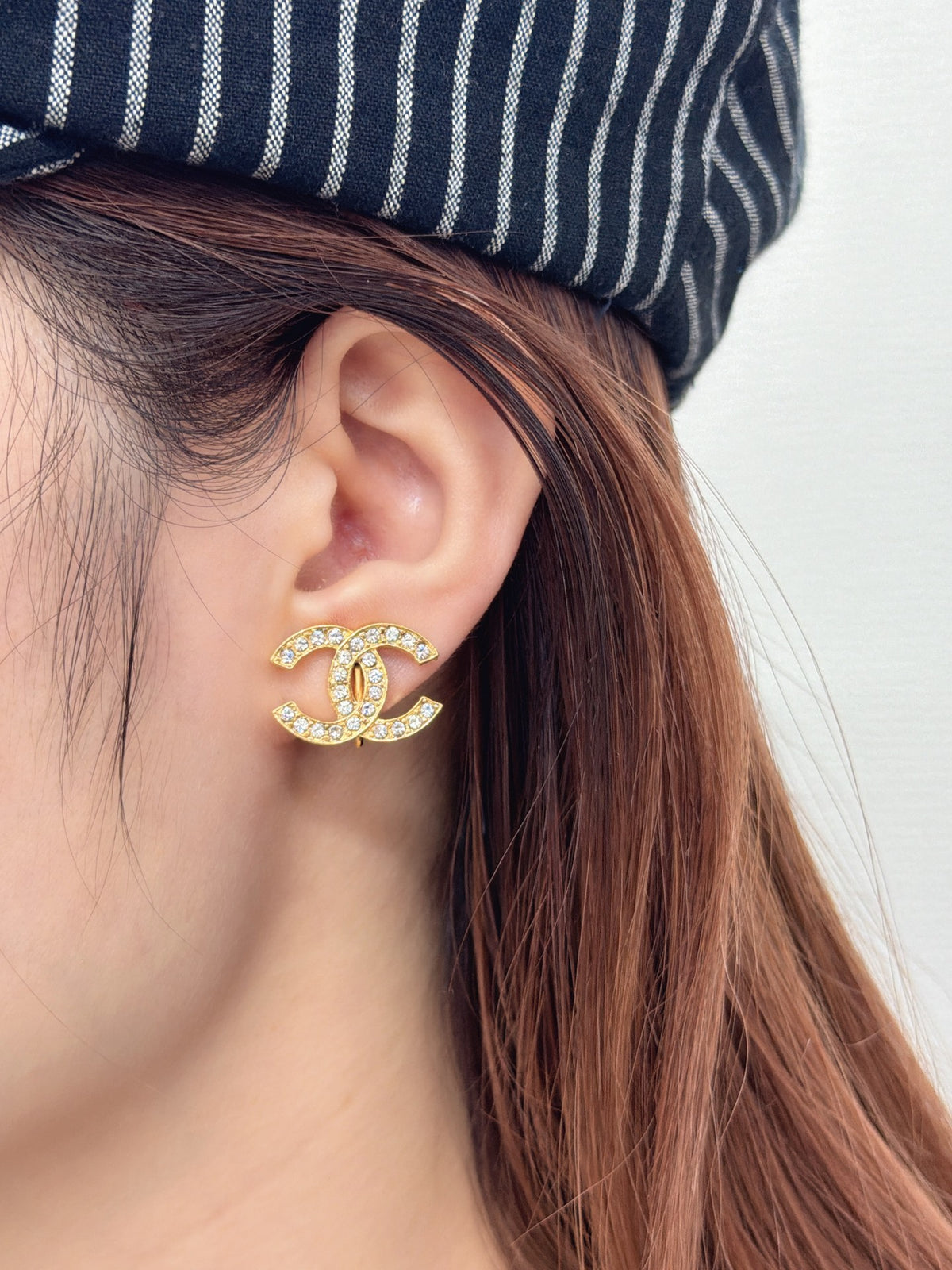 CHANEL CC Logo Turnlock Rhinestone Crystal Encrusted Clip-On Earrings
