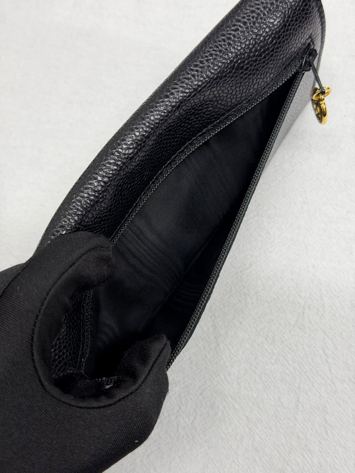 CHANEL Double C Cavier Bifold Wallet