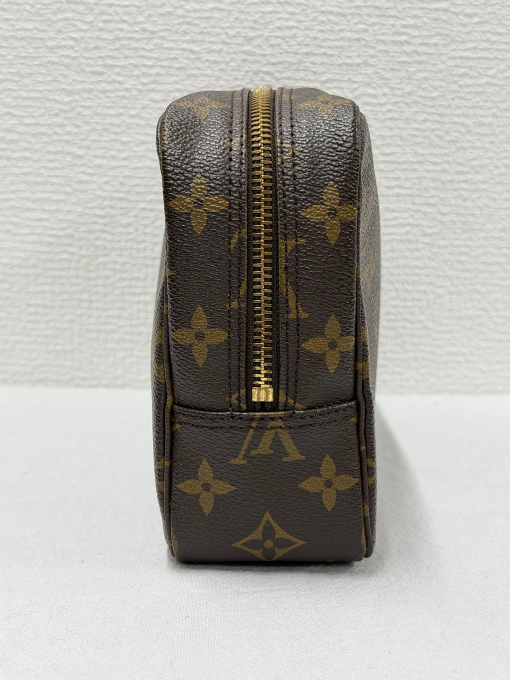 Louis Vuitton Monogram Trousse Toilette 23 Cosmetic Pouch  Bag