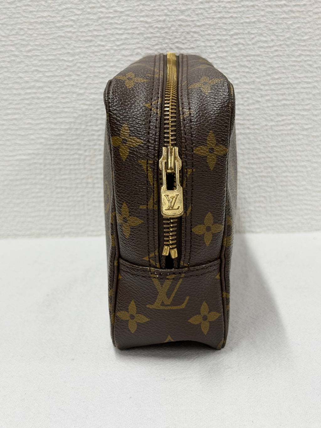 Louis Vuitton Monogram Trousse Toilette 23 Cosmetic Pouch  Bag