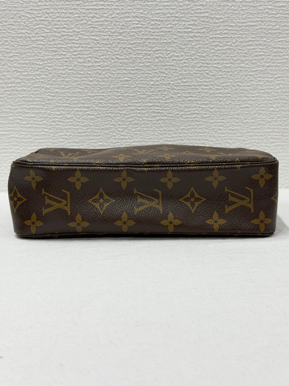 Louis Vuitton Monogram Trousse Toilette 23 Cosmetic Pouch  Bag